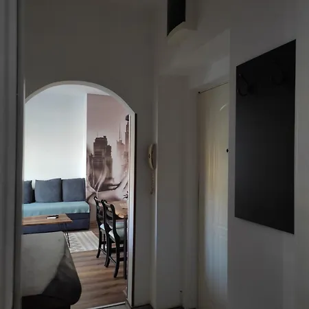 Piazza Liberta Center Apartment *
